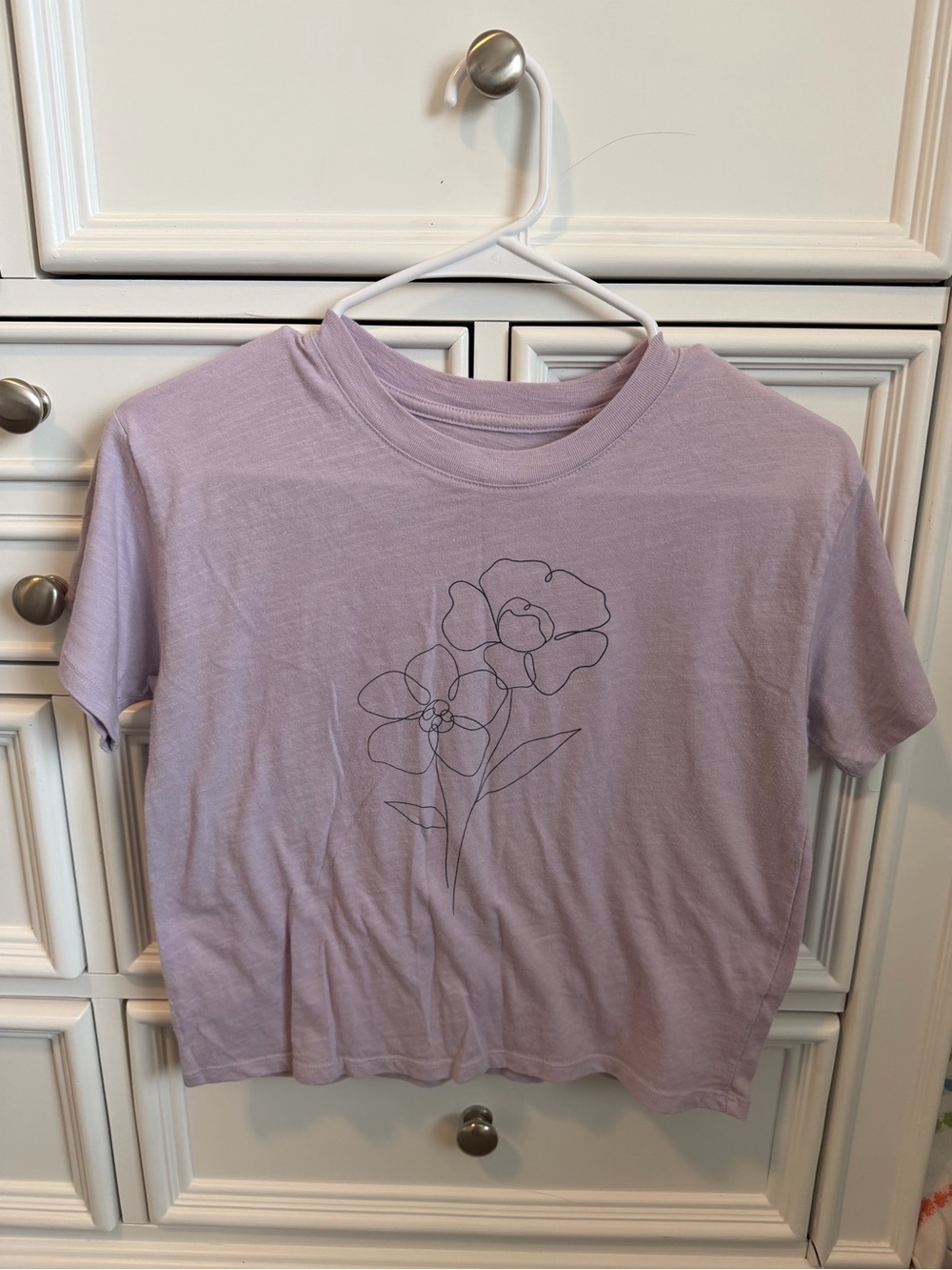 SO Lilac Short Sleeve Tee with Black Line Floral Graphic